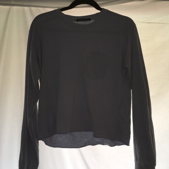 Brandy Melville Alisha top in blue🌊 - Picture 2 of 4